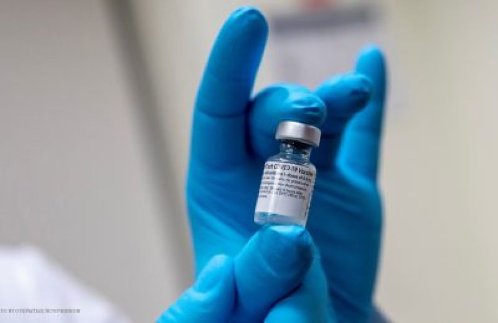 Меньше половины сотрудников управляющих компаний и ТСЖ прошли вакцинацию от коронавируса в регионе