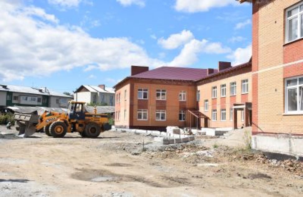 В Тогучине завершается строительство детского сада на 230 воспитанников