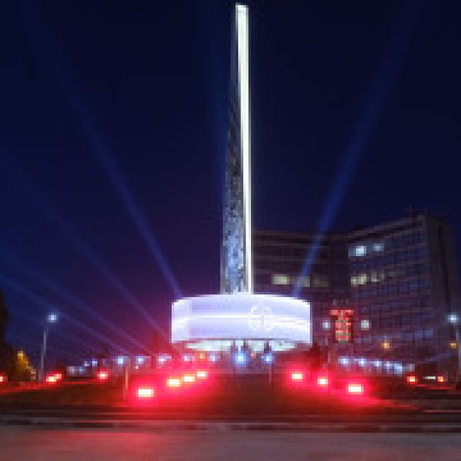 Состоялось торжественное открытие стелы «Новосибирск – город трудовой доблести»
