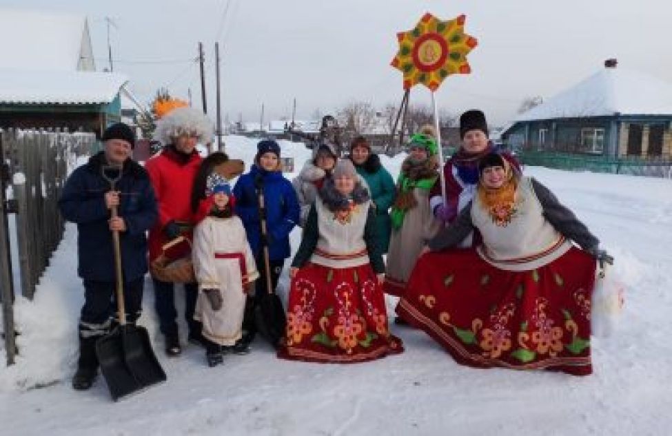 Для сотрудников Нечаевского КДЦ стало хорошей и доброй традицией проводить рождественские колядки