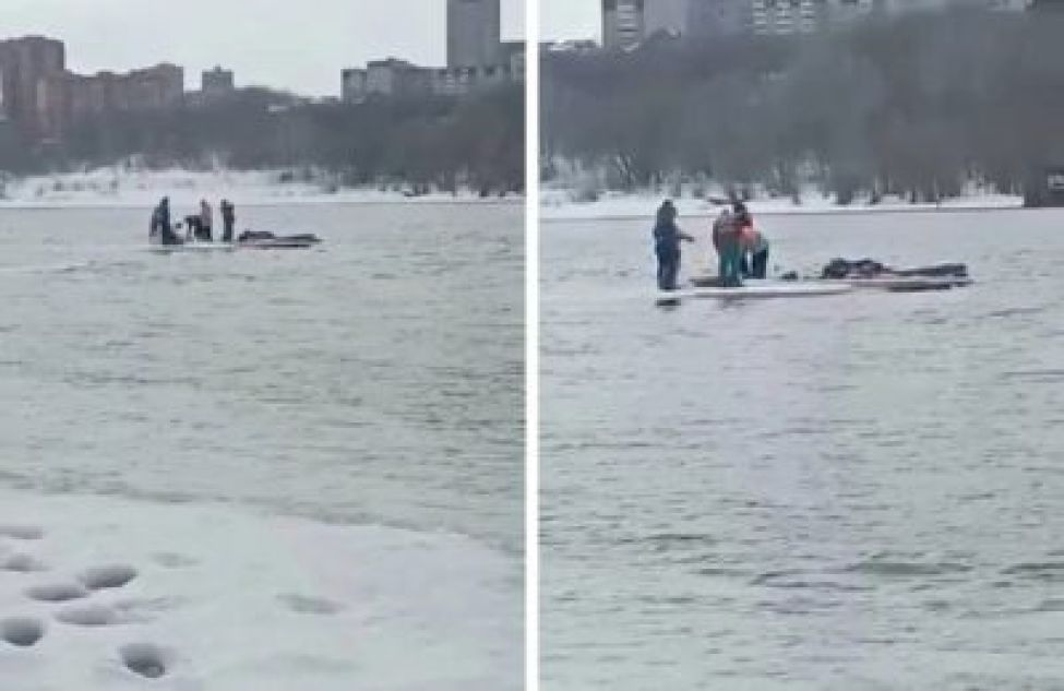 В Новосибирске пятеро мужчин плыли на льдине по Оби