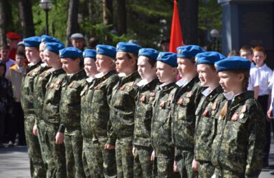 Сегодня в Тогучине прошёл районный конкурс-смотр песни и строя, посвящённый нашим военнослужащим специальной военной операции