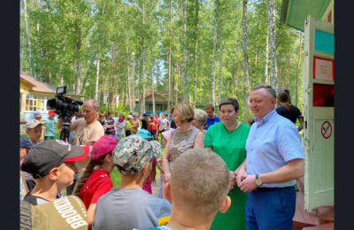 60 загородных лагерей в Новосибирской области ждут детей летом 2023 года