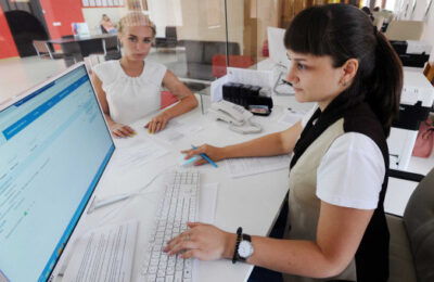 Государство для людей: в Новосибирской области в работу органов власти внедряются стандарты клиентоцентричности