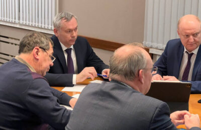Губернатор Андрей Травников провёл заседание оперативного штаба по устранению коммунальной аварии
