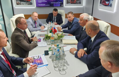 Новосибирская область и Республика Беларусь обсудили совместные проекты в рамках выставки «Иннопром-2024»