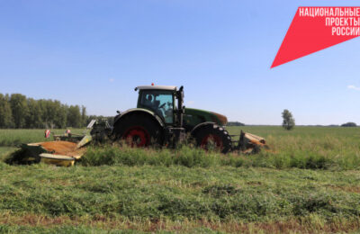 Новосибирские аграрии получили почти 400 единиц новой сельхозтехники   