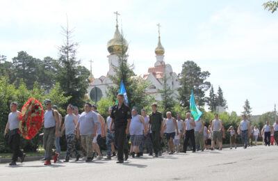 2 августа – День ВДВ: тогучинские десантники в фонтаны не ныряют