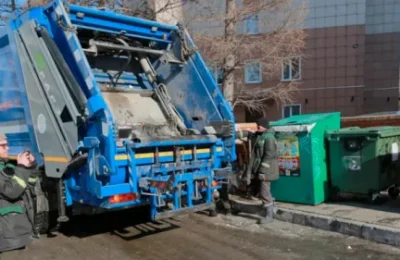 Два мусоровоза «САХ» сгорели в Новосибирской области за неделю