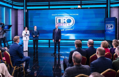 Губернатор поздравил победителей XX сезона Межрегионального конкурса журналистского мастерства «Сибирь.ПРО»
