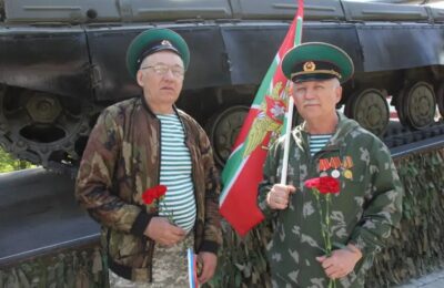 «Граница на замке»: в Тогучине отметили День пограничника